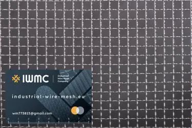 Crimped wire mesh 8x1 stainlees steel