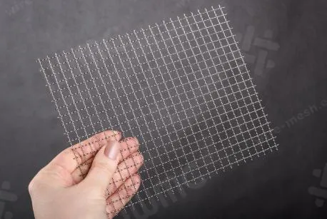 Crimped wire mesh 7x0,7 stainlees steel - photo 2