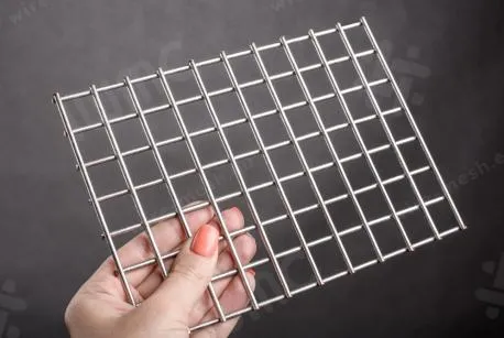 Welded stainless steel wire screen 20x3 in panels - photo 2