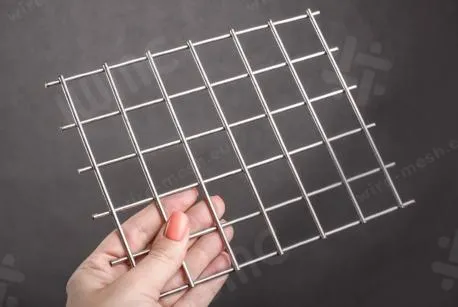 Welded stainless steel wire screen 30x3 in panels - photo 2