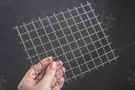 Crimped wire mesh 16x1,6 stainlees steel - photo 2