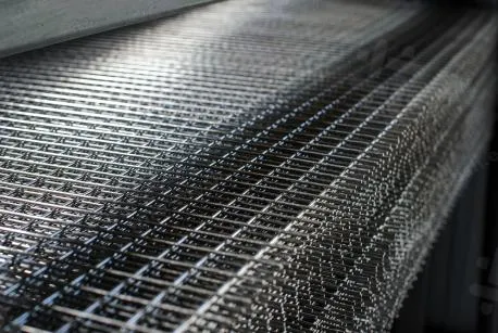 Welded stainless steel wire screen 30x2,5 in rolls - photo 3